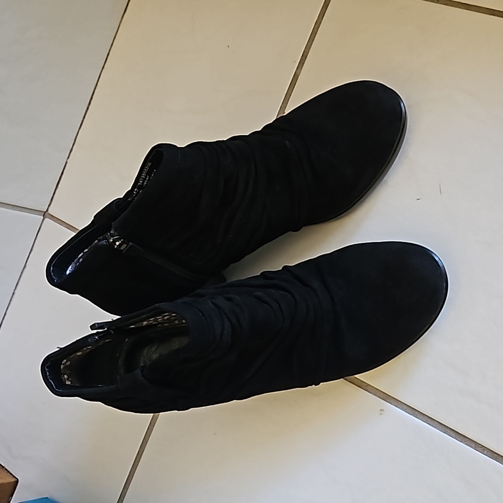 Dansko Black Heeled Boots - Picture 6 of 6